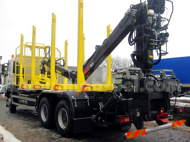 Манипулятор для сортимента LOGLIFT 96 ST на базе шасси Volvo