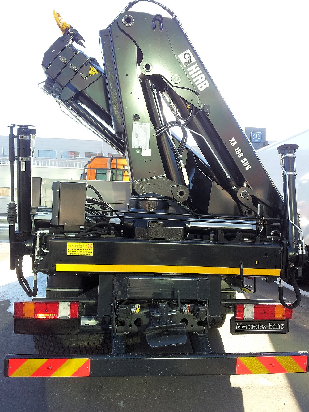 HIAB 166 на базе Mercedes Benz